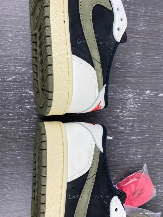 Rep LUCY 1 Air x Low DZ4137-106 Olive OG Travis Scott Jordan WMNS 0601